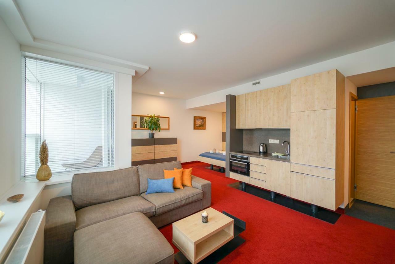 Zora Exclusive Apartment Bratislava Exterior foto